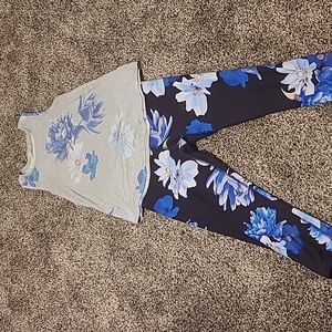 Old navy Activewear shirt and leggings set